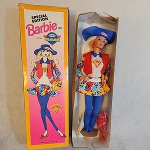 Vtg 1992 Long blonde hair colorful fun Kraft Barbie doll new in box.